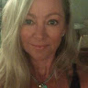 Meet your Posher, Deanna